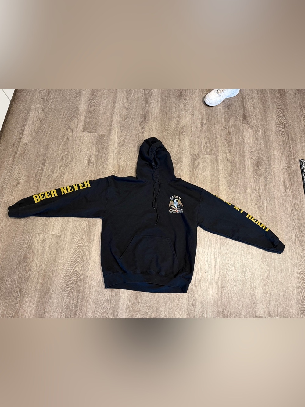 Luke Combs Hoodie 2023 Tour Men’s Large Golden Black Country Concert